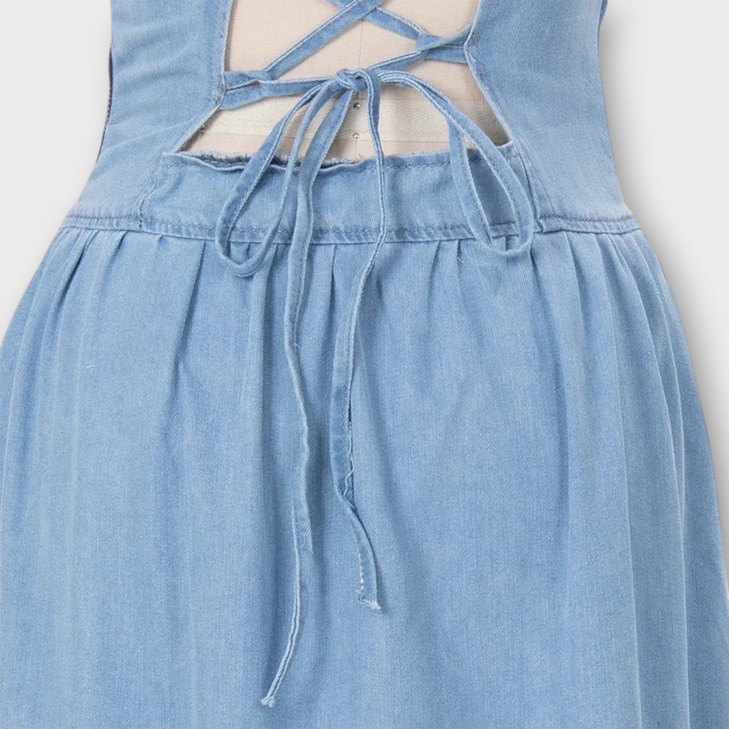 Lux - Vestido sin tirantes en azul denim