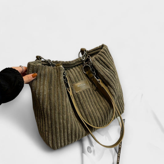 Cécile. - Bolsa de hombro de terciopelo suave