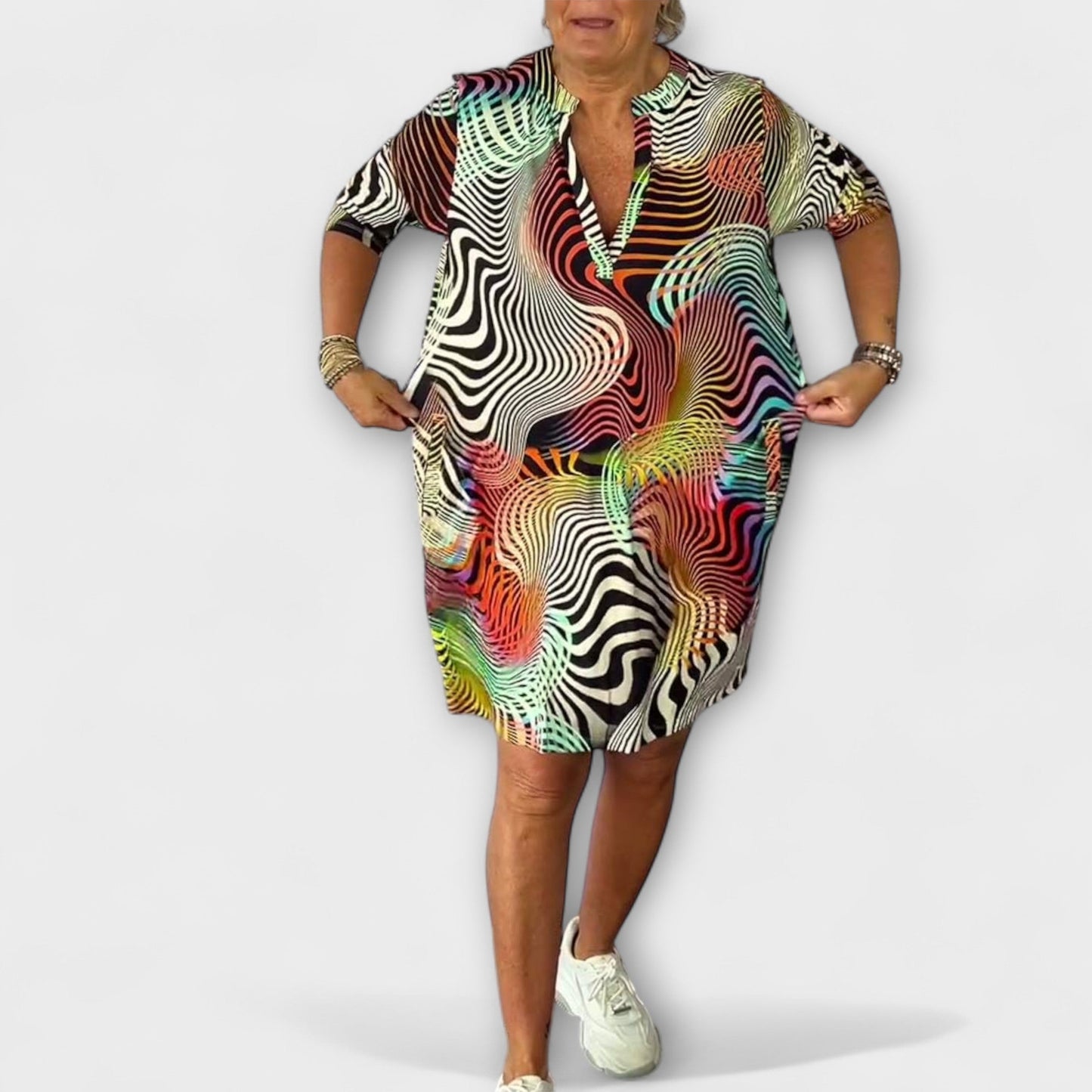 Liora - Vestido de colores con escote en V
