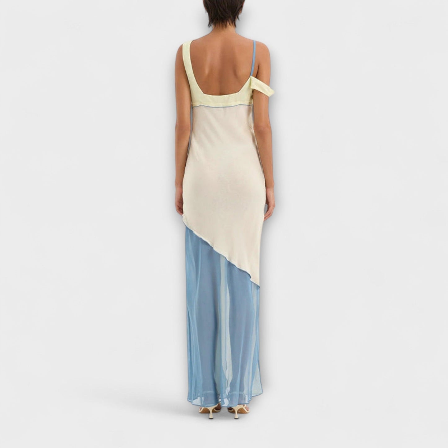 Alora - Vestido midi Thames con detalles de inserción