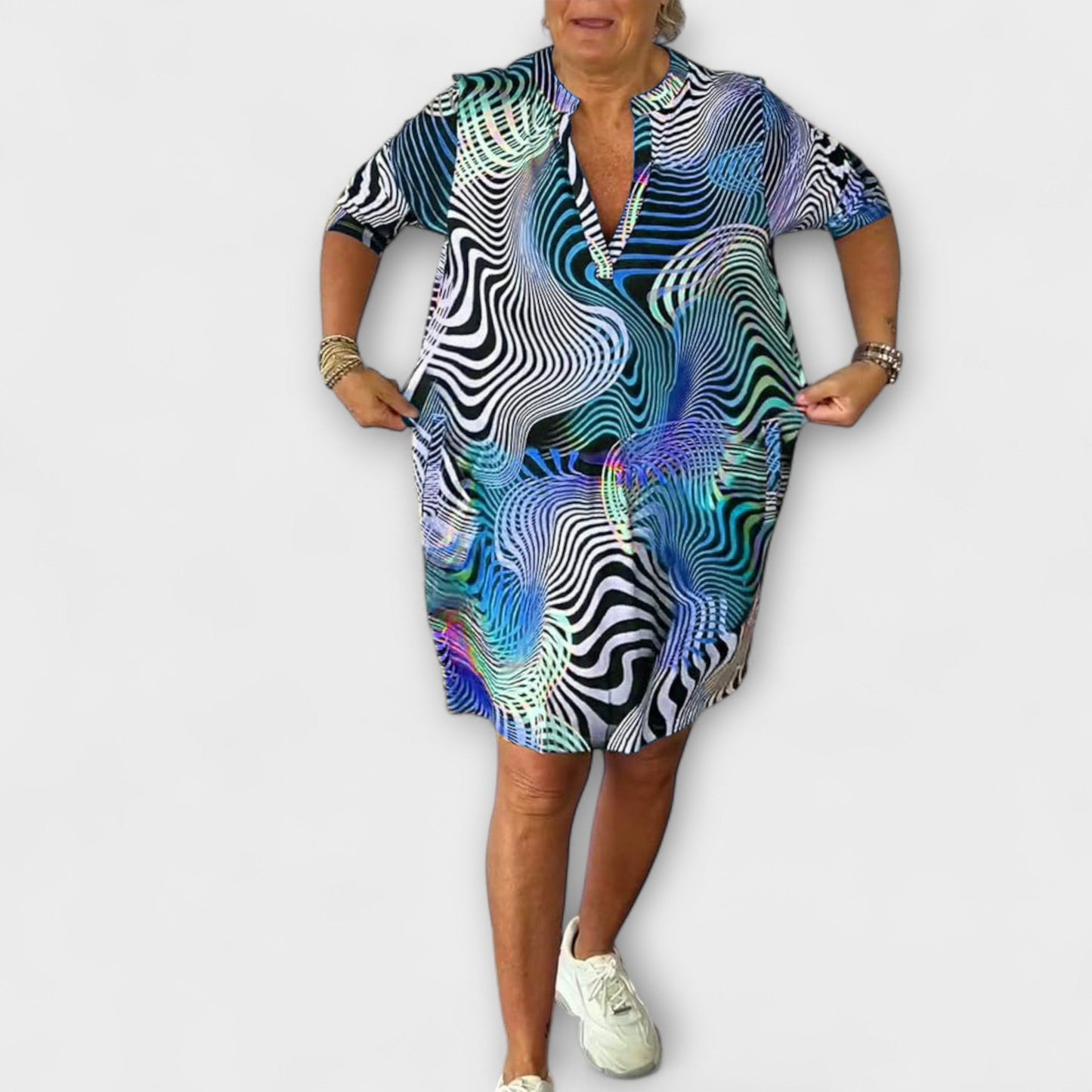 Liora - Vestido de colores con escote en V