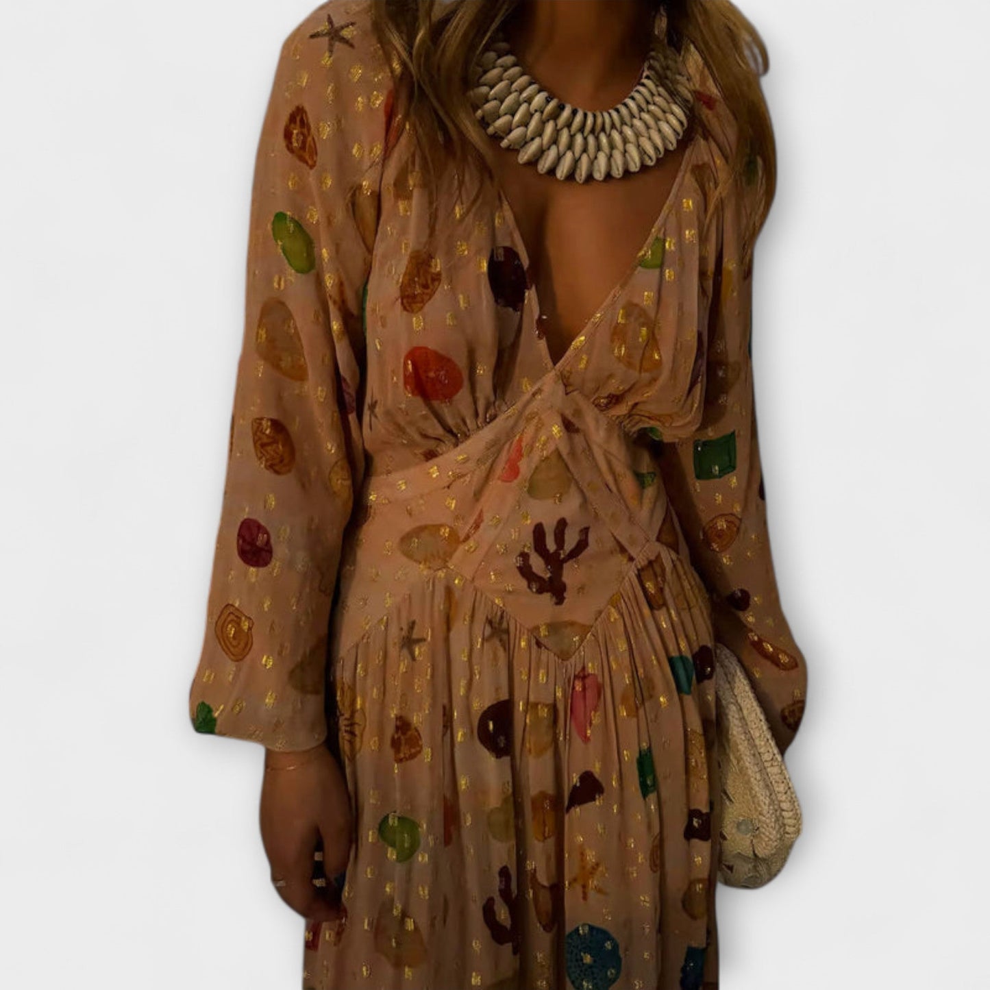 Lauren - Vestido Reign Petite con Conchas