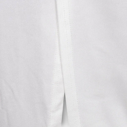 Selah - Camiseta blanca de manga larga con corte en la cintura y acentos de piedras brillantes