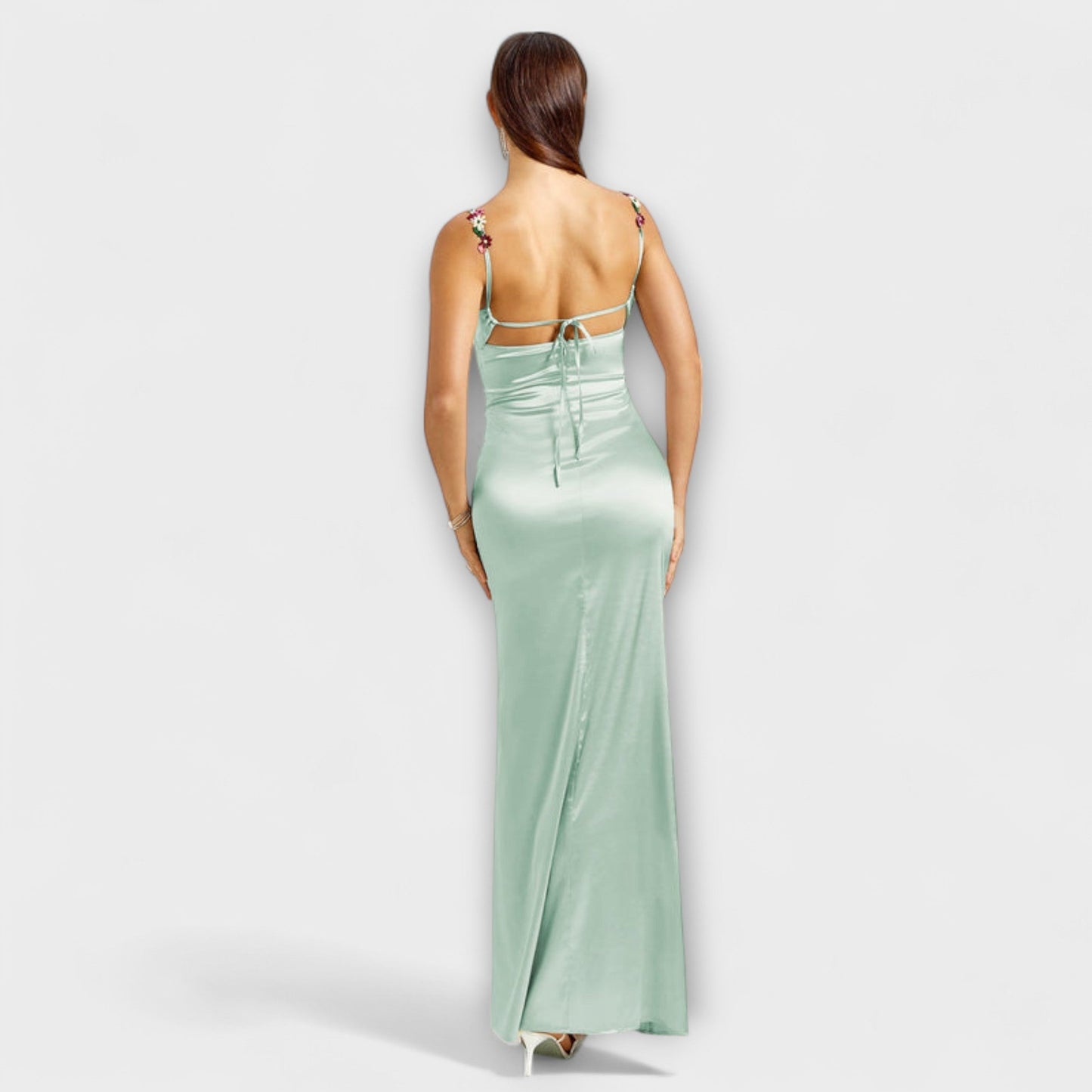 Eira - Vestido de satén decorativo con lazo en la espalda