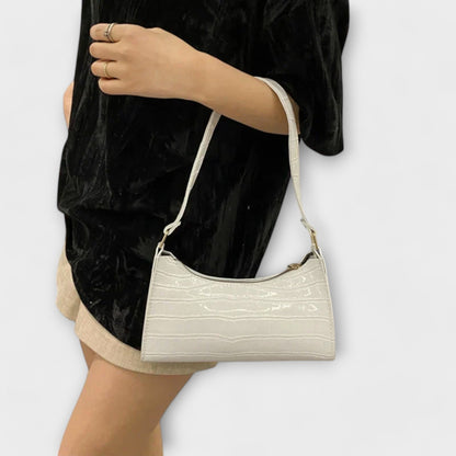 Cécile. - Bolso de cuero brillante