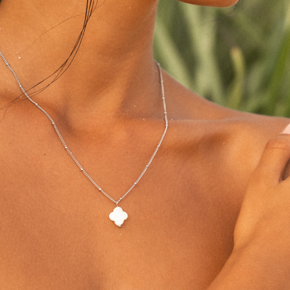 COLLAR TRÉBOL