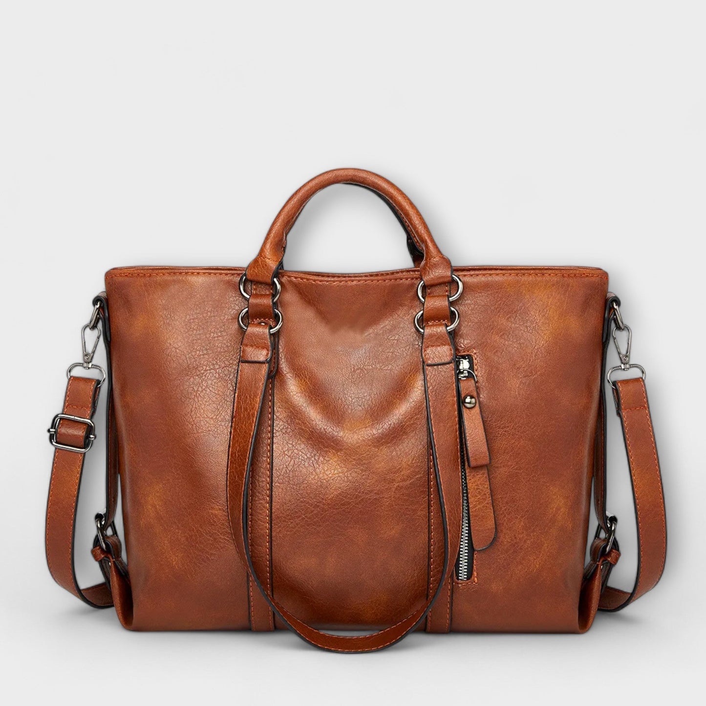 Cécile. - Gran bolsa de cuero