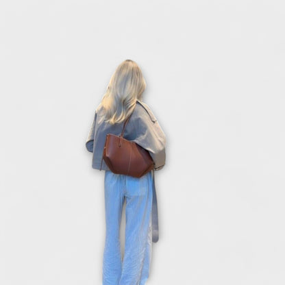 Cécile. – Bolso de hombro vintage
