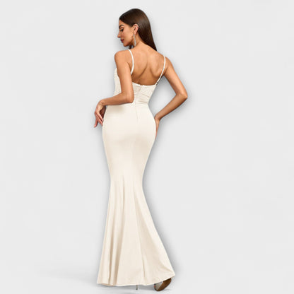 Callie - Vestido Elegante con Volantes