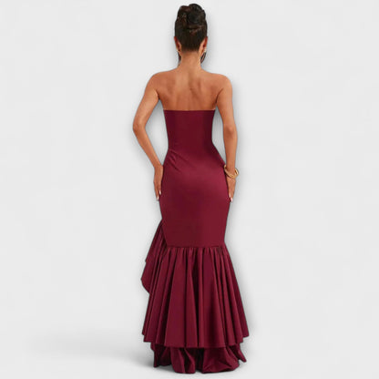 Zuri - Vestido maxi con hombros al descubierto y dobladillo asimétrico