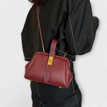 Cécile. - Bolsa retro