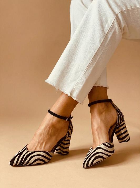 Zebrina | Sandalias con tacón medio y patrón de cebra