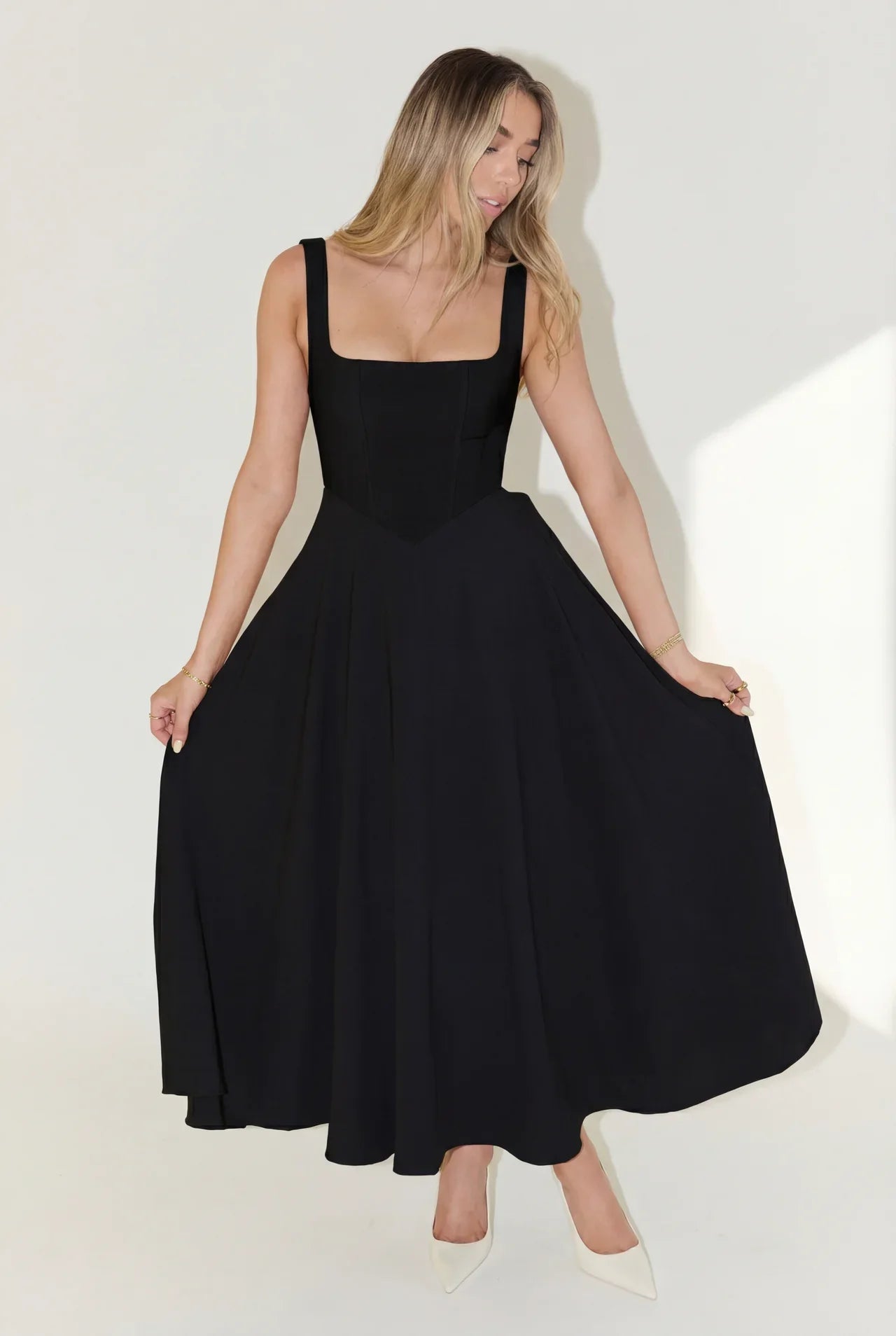 Melisa | Vestido con falda Midi