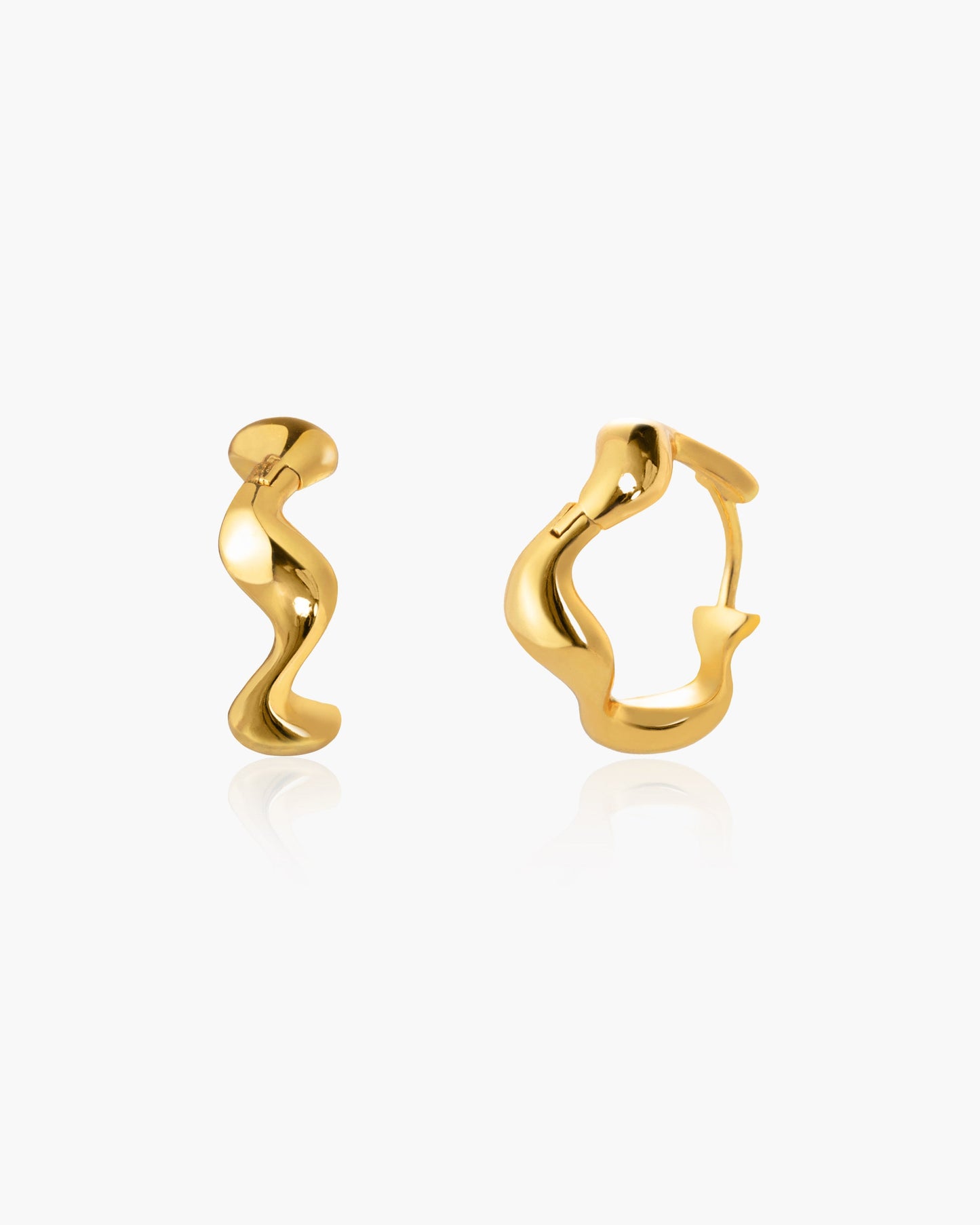 Pendientes Aro Ola en Dorado