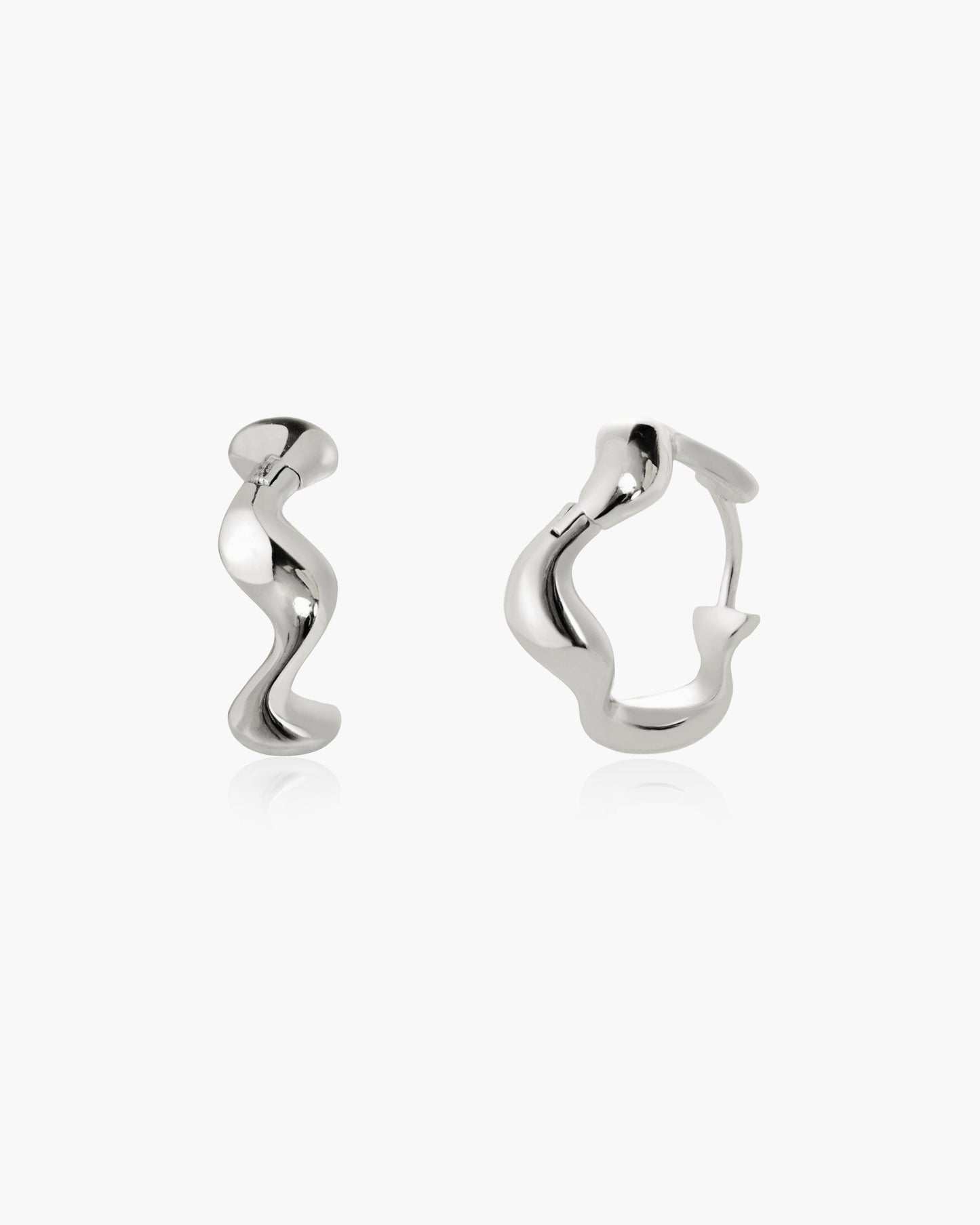 Pendientes Aro Ola en Dorado